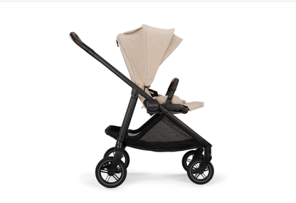 Nuna SWIV Pushchair