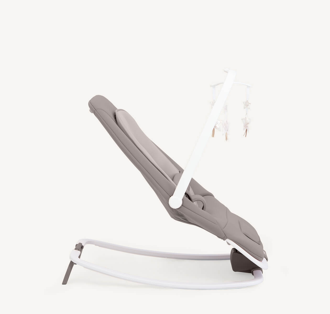 Joie Dreamer™ Rocker - Walnut