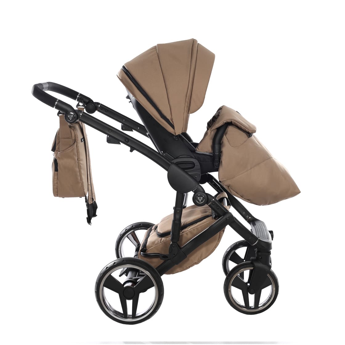 Junama Diamond Basic V3 2-in-1 - Beige/Black